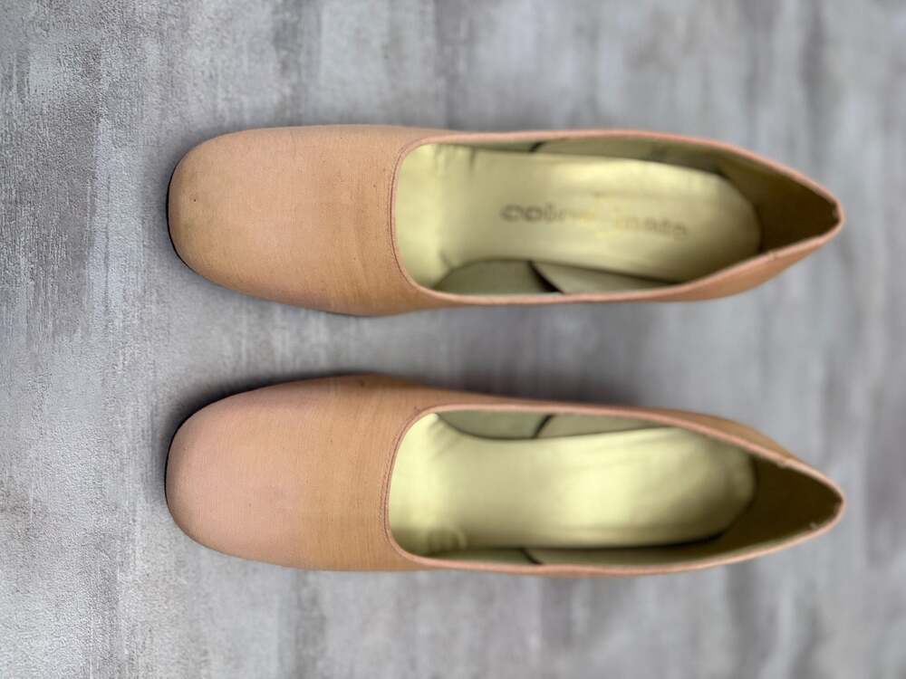 Vintage Color Mate Peach Faux Silk Block Heel Pumps Size 9B